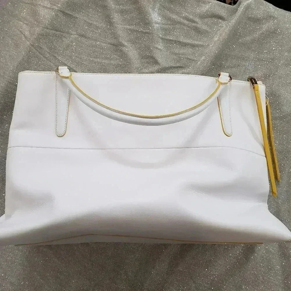 New Coach Borough Tote White w/Yellow - Picture 1 of 9